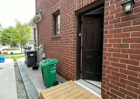 10 Andretti Crescent, Brampton, ON L6X 5G7