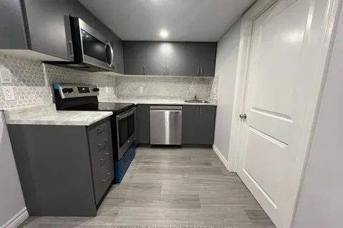 10 Andretti Crescent, Brampton, ON L6X 5G7