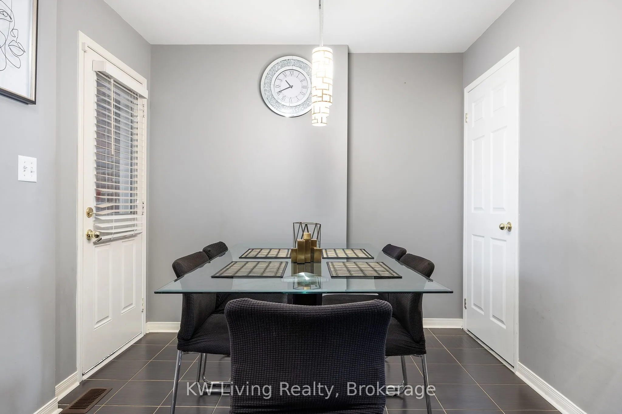 225 Torbarrie Road, Toronto, ON M3L 0E2
