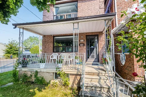 253 Harvie Avenue, Toronto, ON M6E 4K9