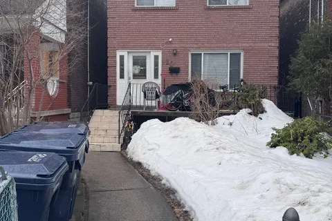 25 Auburn Avenue, Toronto, ON M6H 2L6