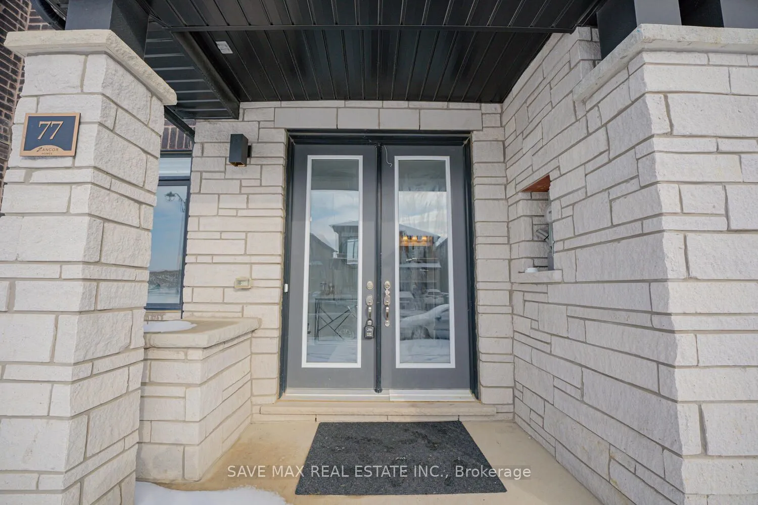 77 MINNOCK Street, ON L7C 4K8