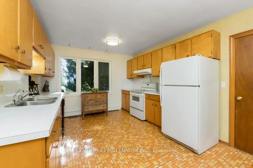 1264 Olde Base Line Road, ON L7C 0J1