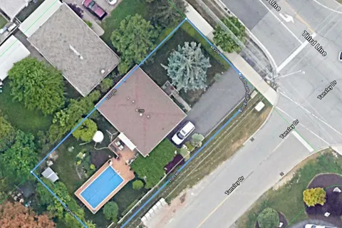 398 Third Line, Oakville, ON L6L 4A5