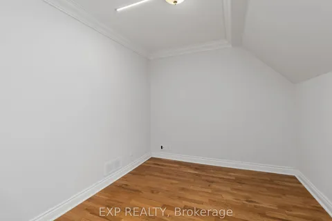 2065 Westfield Drive, ON L4Y 1P2