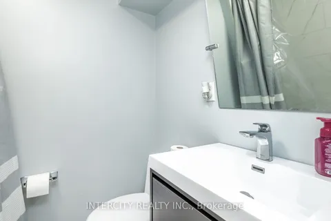 58 Bansbury Circle, Brampton, ON L6P 0H8