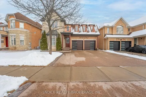 33 Timberwolf Road, Brampton, ON L6P 2B3