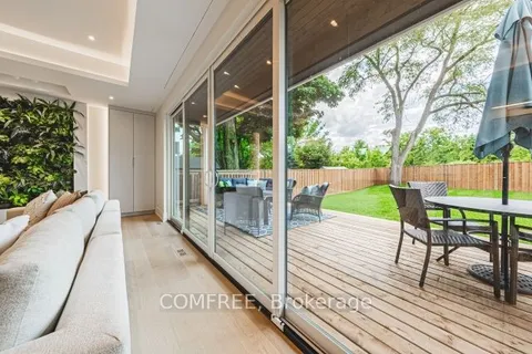 202 Queen Street, Mississauga, ON L5H 1L6