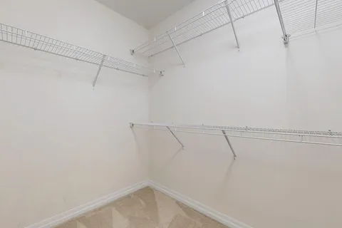 228 HAROLD DENT Trail, Oakville, ON L6M 1S2