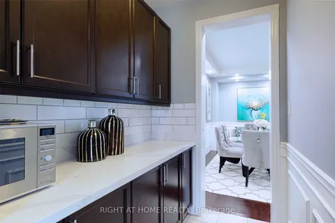 1368 Connaught Terrace, Milton, ON L9E 0B8