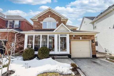 956 Huffman Crescent, ON L9T 6M7