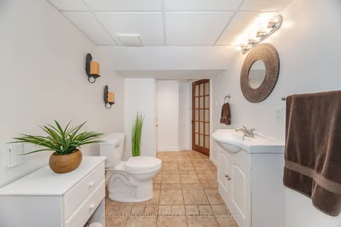 20 Fleming Avenue, Brampton, ON L6Y 1K1