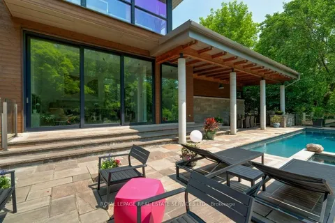 1104 Balmoral Place, Oakville, ON L6J 2C9