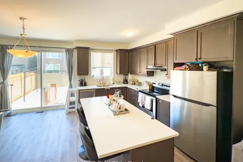 888 Sumac Crescent, Milton, ON L9E 1R7