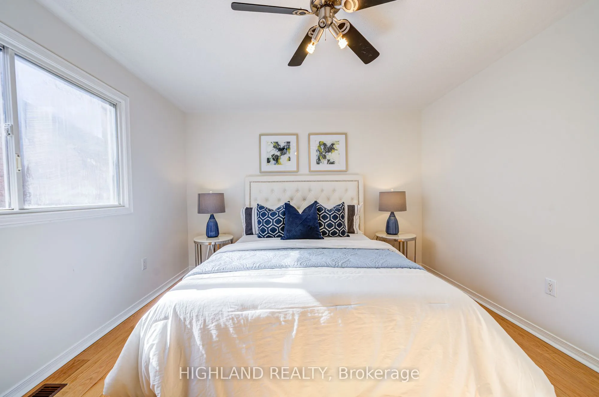 5472 Middlebury Drive, Mississauga, ON L5M 5E8