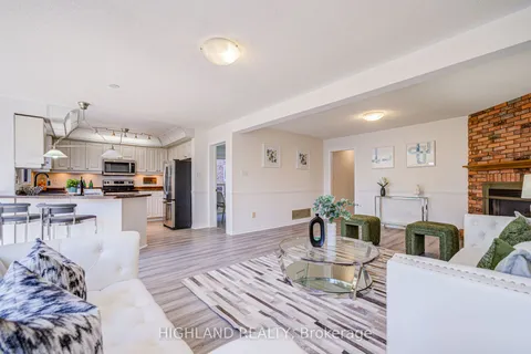 5472 Middlebury Drive, Mississauga, ON L5M 5E8