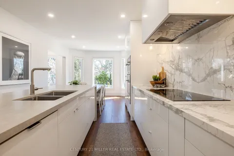 1036 Masters Green N/A, Oakville, ON L6M 2N7