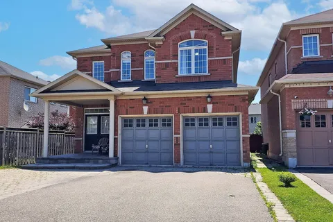13 Fallgate Drive, Brampton, ON L6X 0R5