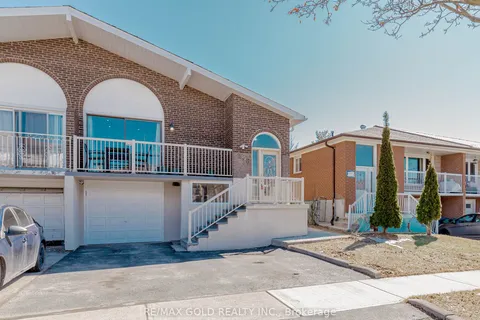 298 Royal Salisbury Way, Brampton, ON L6V 3G5
