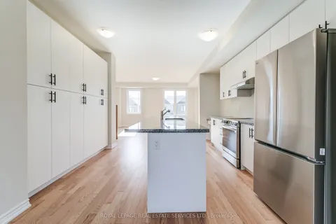 1387 Almonte Drive, Burlington, ON L7P 0V6