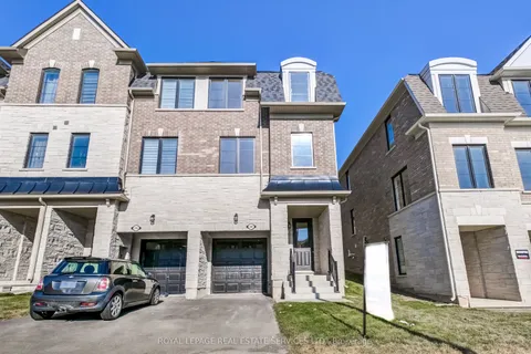 1387 Almonte Drive, Burlington, ON L7P 0V6