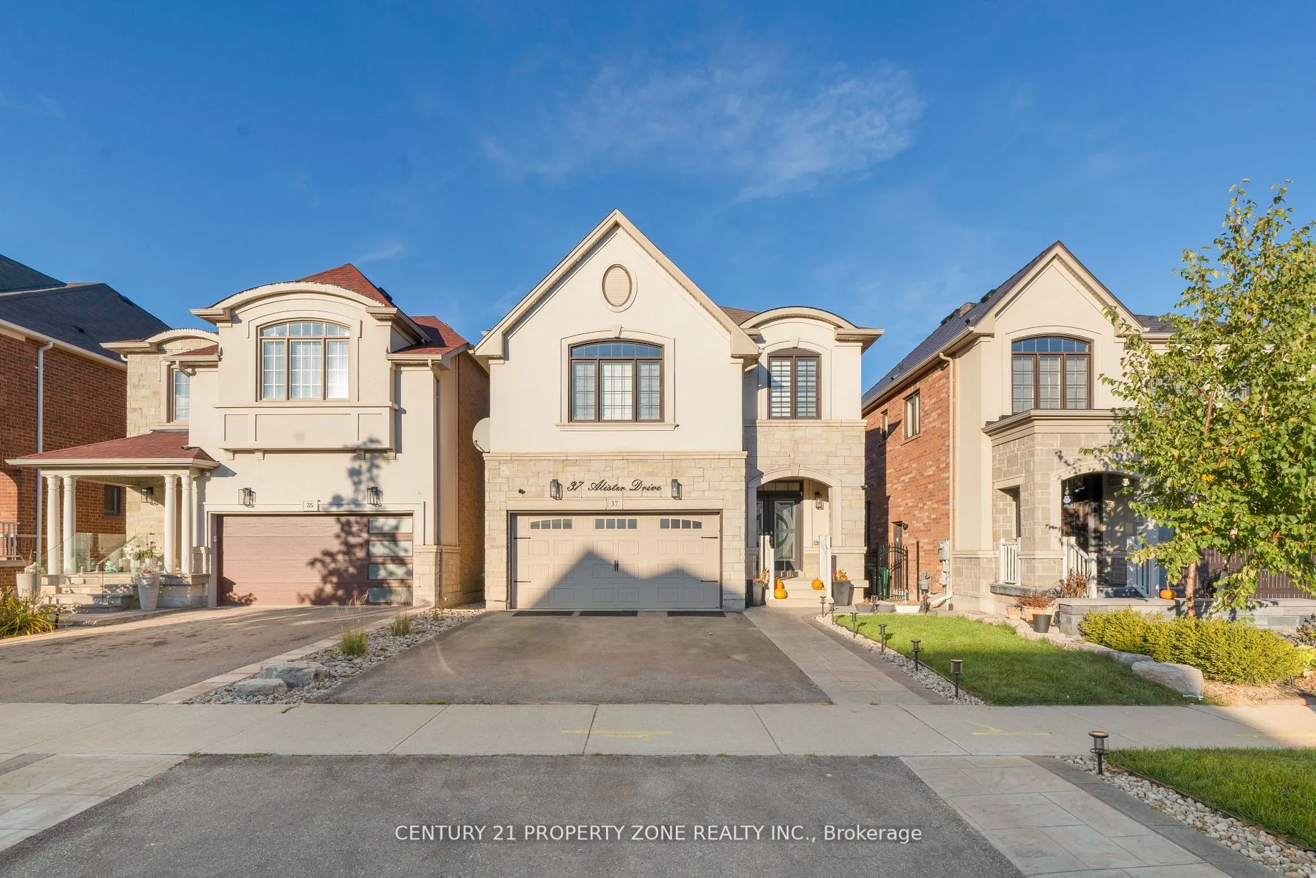 37 Alister Drive, Brampton, ON L6X 5G1