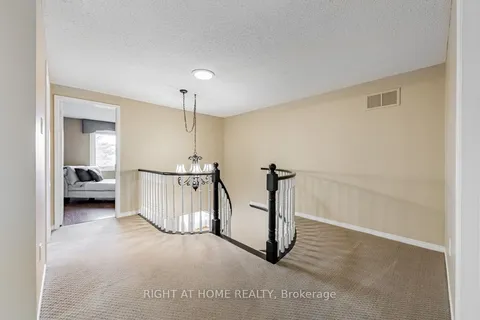 3655 Loyalist Drive, Mississauga, ON L5L 4T6