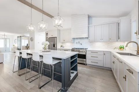 2560 2 Side Road, Burlington, ON L7R 1E5