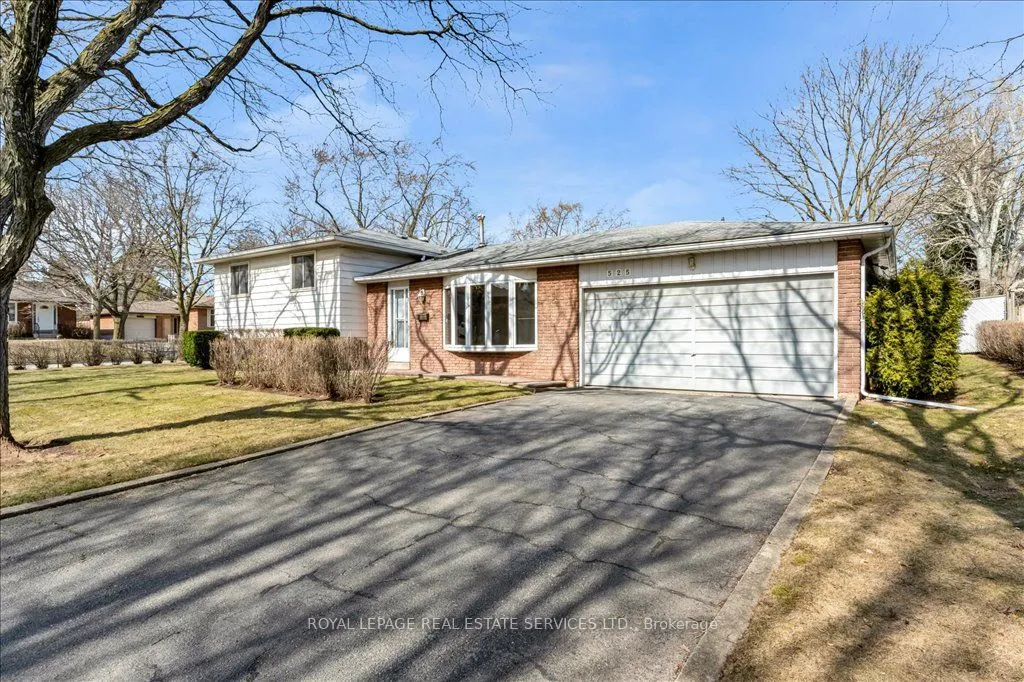 525 Seymour Drive, Oakville, ON L6L 3K2
