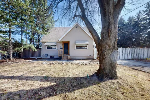 15 Mcarthur Street, Toronto, ON M9P 3M6