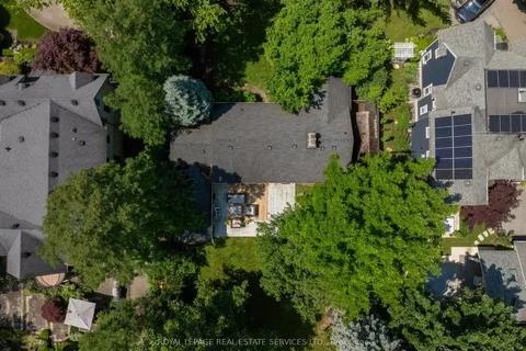 81 Chartwell Road, Oakville, ON L6J 3Z3