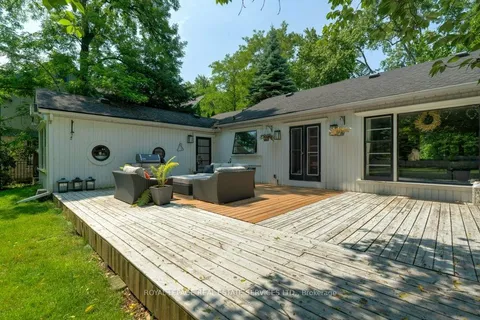 81 Chartwell Road, Oakville, ON L6J 3Z3
