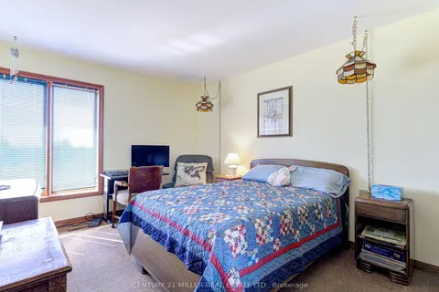 11331 Amos Drive, Milton, ON L0P 1B0