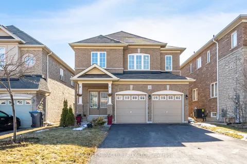 18 Templeton Court, Brampton, ON L6P 3B2