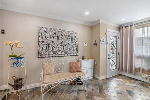 15 Blackthorn Lane, Brampton, ON L6V 3K7