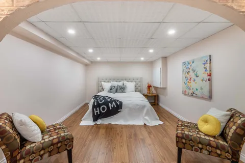 15 Blackthorn Lane, Brampton, ON L6V 3K7