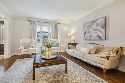 4665 Beaufort Terrace, Mississauga, ON L5M 3J1