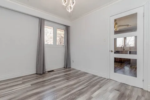 225 Morden Road, Oakville, ON L6K 2S2