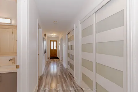 225 Morden Road, Oakville, ON L6K 2S2