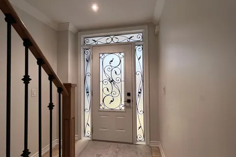 3038 Haines Road, Mississauga, ON L4Y 0C8