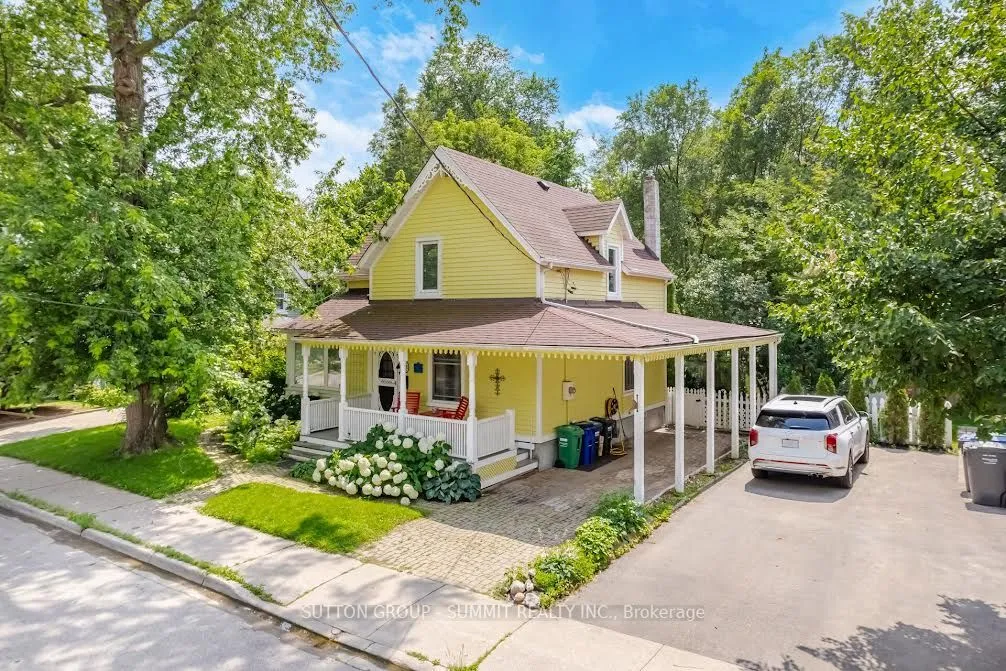 38 John Street, Mississauga, ON L5H 2E6