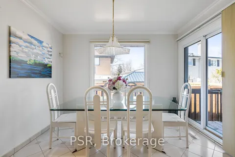1197 Greyowl Point, Mississauga, ON L4Y 2W3