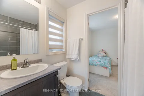 3909 Koenig Road, Burlington, ON L7M 0Z9