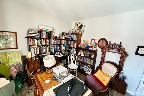 82 Hillcroft Drive, Toronto, ON M9B 4X9