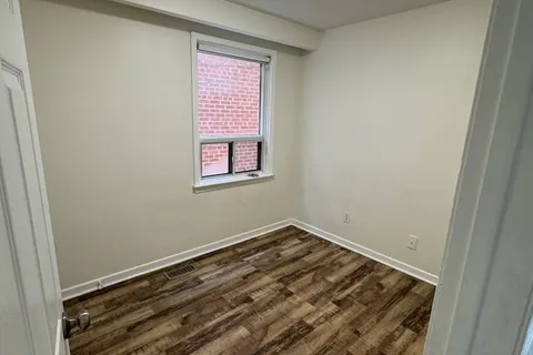 42 Symons Street, Toronto, ON M8V 1T8