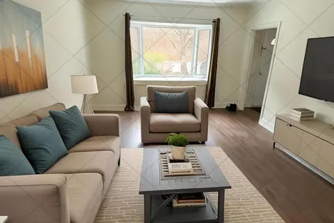 115 South Kingsway N/A, Toronto, ON M6S 3T5