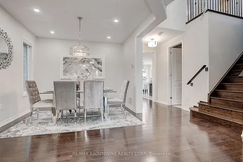 153 Sixteen Mile Drive, Oakville, ON L6M 0T7