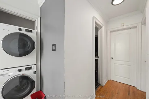 1344 Davenport Road, ON M6H 2G9