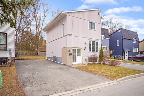 26 Hercules Court, Brampton, ON L6S 1S6