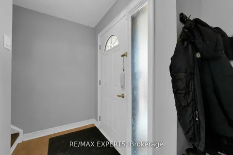 10 Cassander Crescent, Brampton, ON L8Z 1Z2